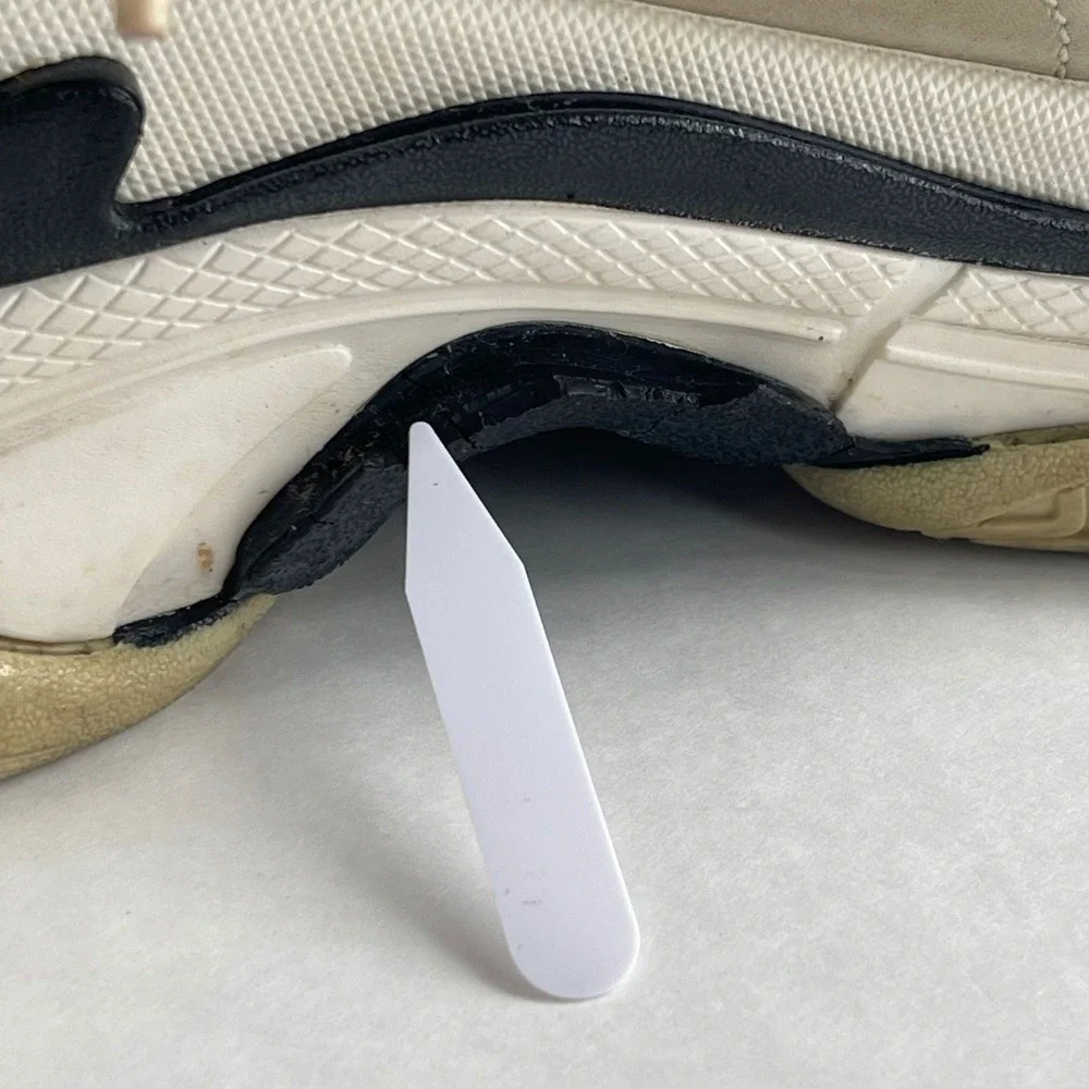 Balenciaga Triple S Sneakers Size 45 / US 11 Beige White Red Distressed